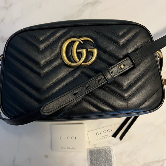 SOLD - Gucci GG Marmont Small Matelassé Shoulder bag - Picture 9 of 14